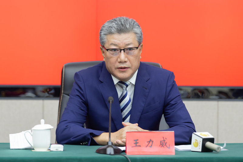 辽宁省科学技术厅党组书记、厅长王力威.jpg