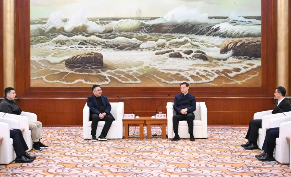 许昆林会见汇川技术董事长朱兴明 熊茂平参加