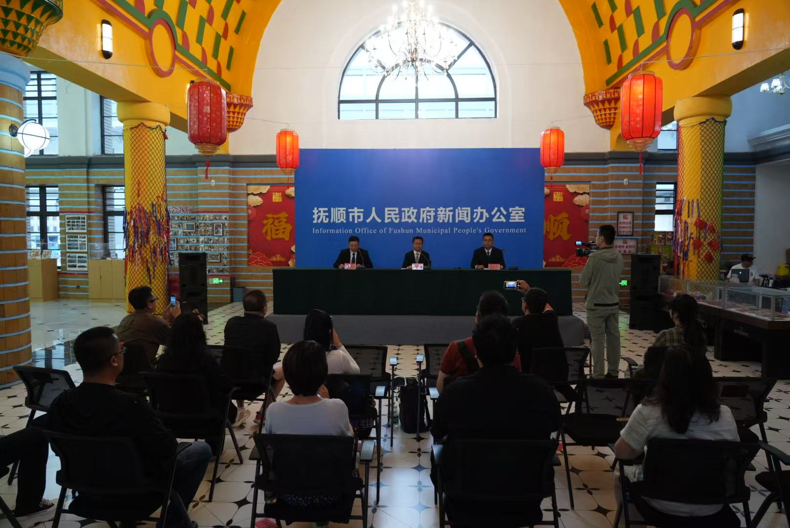 发布会现场。人民网记者 周颂雪摄