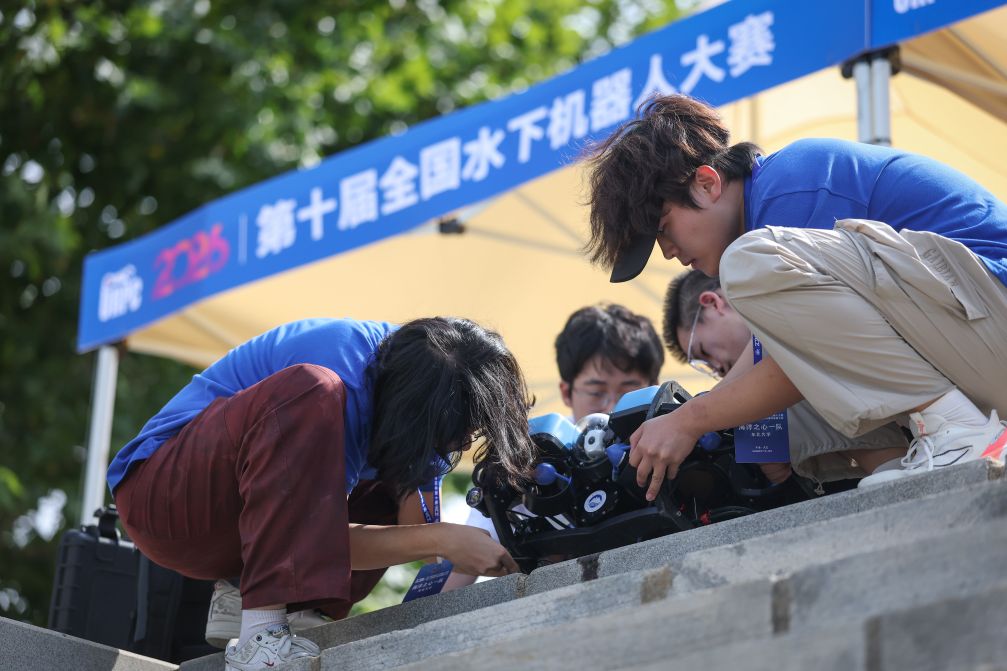 新华社：中国水下机器人商业化应用提速 助力海洋牧场建设