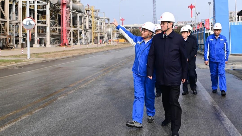 许昆林在抚顺调研