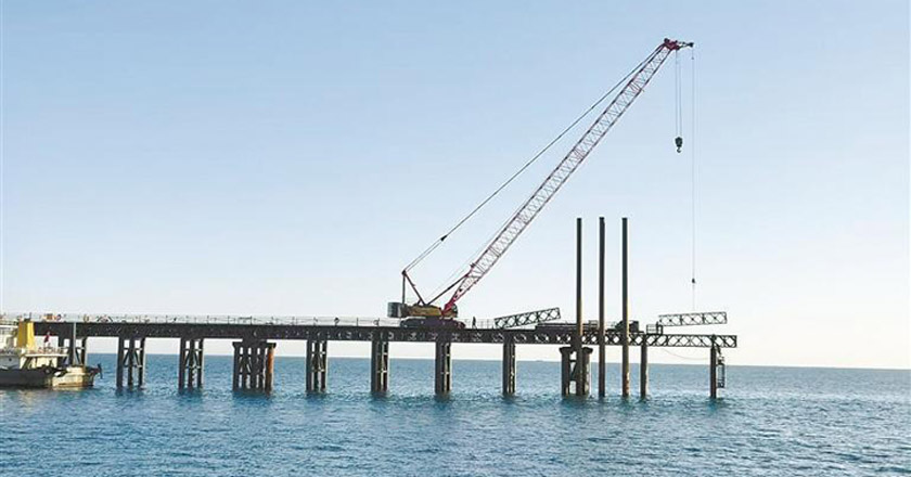 大连长海大桥工程迎关键突破 主墩钢平台顺利贯通