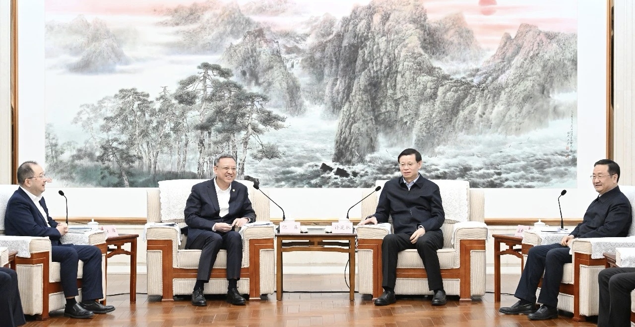 许昆林王新伟会见中国能建董事长倪真