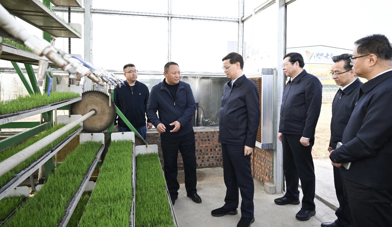 许昆林在沈阳调研春耕备耕工作