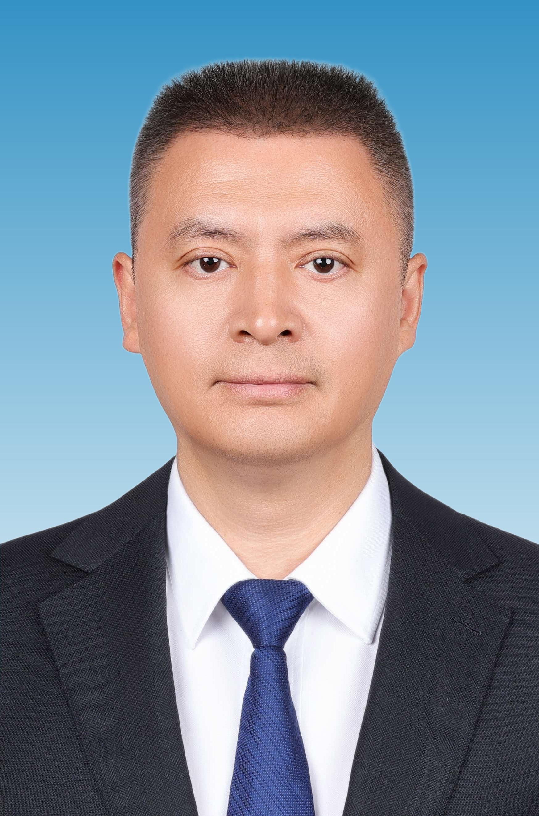 党组成员 任开斌