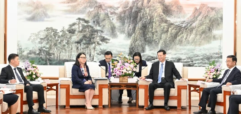 许昆林王新伟会见第七届辽洽会主宾国蒙古国代表团一行