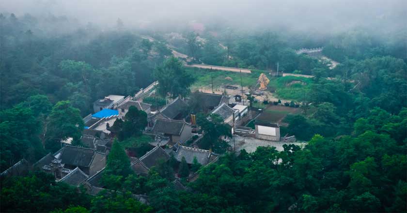 辽宁这两座古镇不只藏着美景，还有美食、古迹、往事